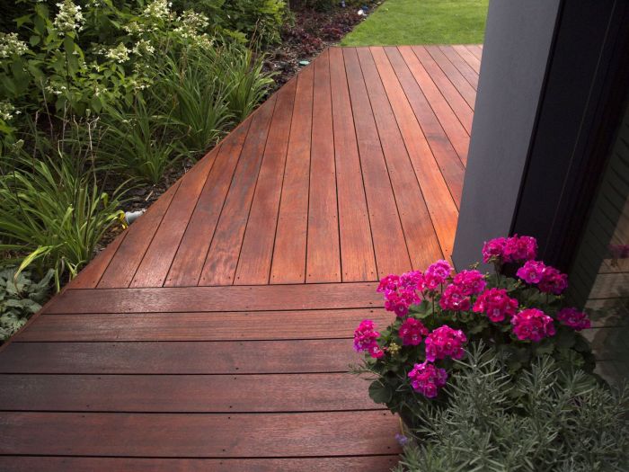 deska-tarasowa-z-drewna-egzotycznego-merbau-22x140x2130-gladka-170621000768-2130-3_big