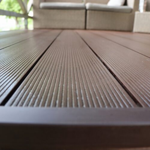 5 błędów przy impregnacji drewna, które sprawiają, że efekt znika już po roku